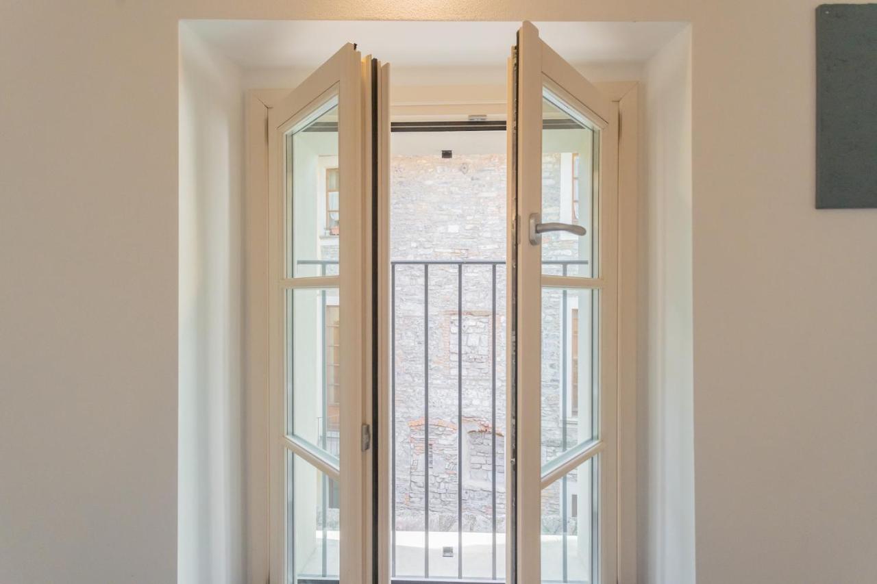 Muralto'S Nest By Rent All Como Exterior photo