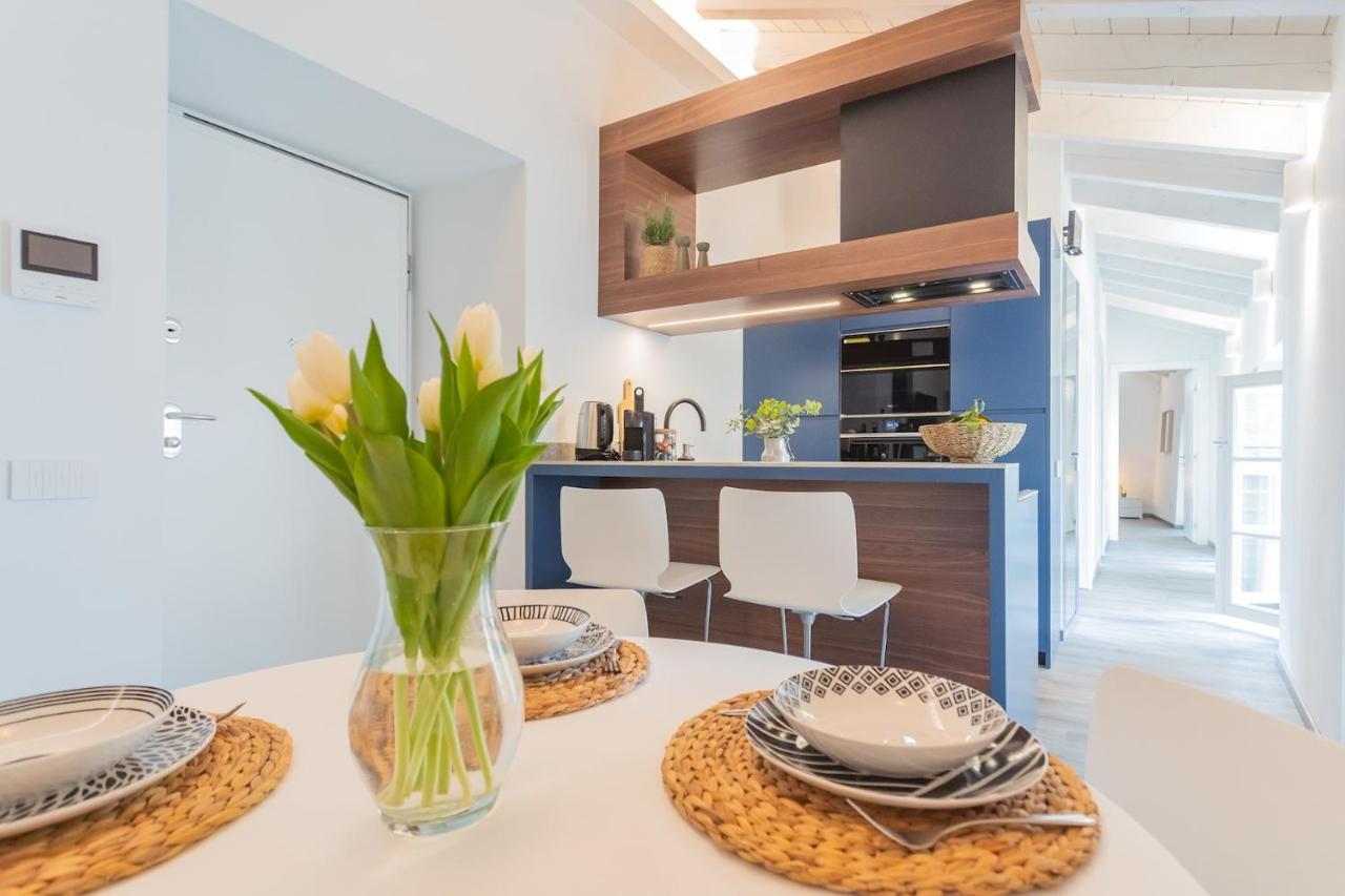 Muralto'S Nest By Rent All Como Exterior photo