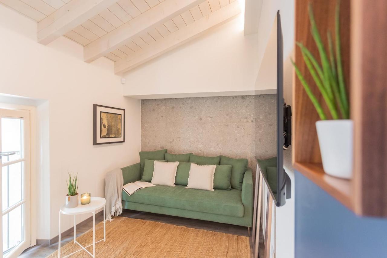 Muralto'S Nest By Rent All Como Exterior photo