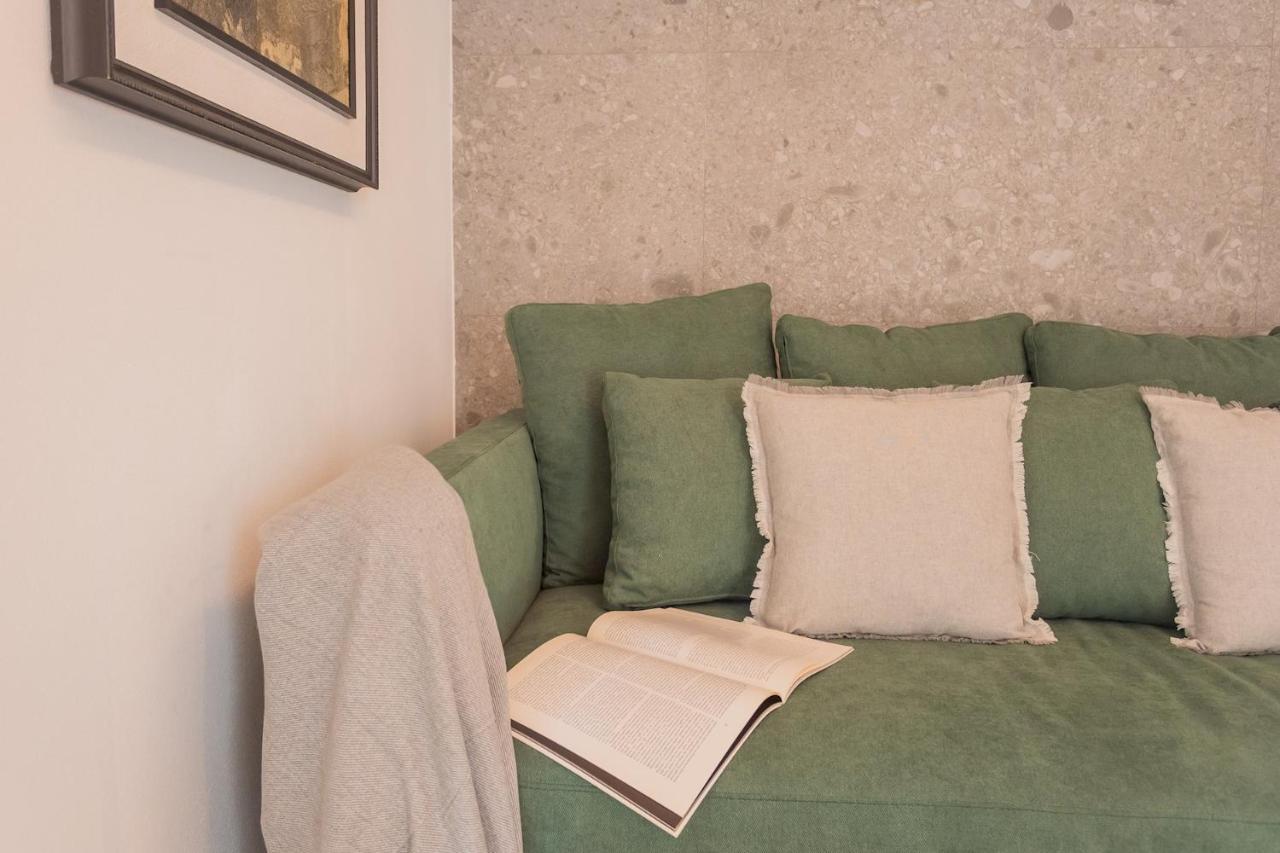 Muralto'S Nest By Rent All Como Exterior photo
